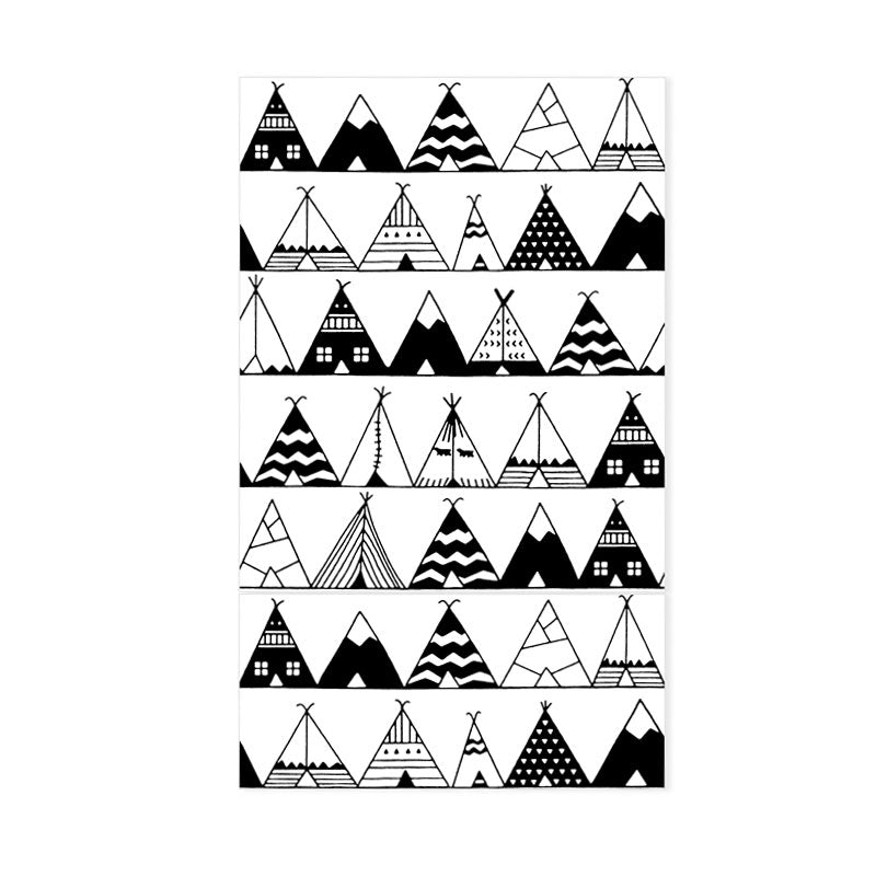 33' x 20.5" Triangle Wallpaper for Living Room Decoration Geometries Wall Covering in Black and White, Water-Resistant Clearhalo 'Modern wall decor' 'Modern' 'Wallpaper' Wall Decor' 1041864