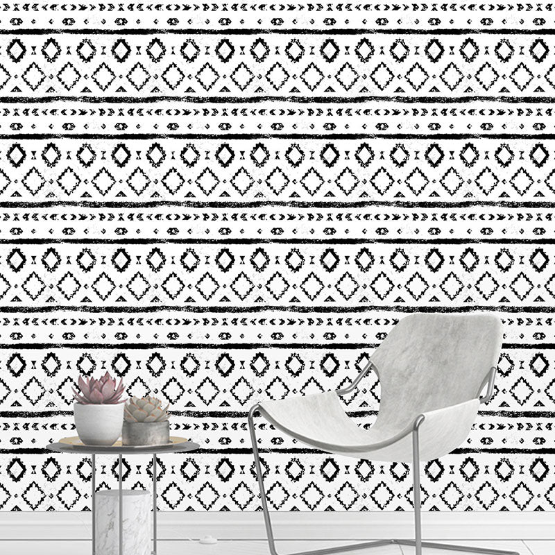 Contemporary Geometries Wall Decor in Black and White Living Room Wallpaper, 19.4 sq ft., Peel and Stick Clearhalo 'Modern wall decor' 'Modern' 'Wallpaper' Wall Decor' 1041987