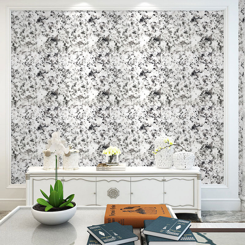 Marble Effect Wallpaper Roll for Living Room Decoration Self-Adhesive Wall Covering in Black and White, Stain-Resistant Black-White Clearhalo 'Modern wall decor' 'Modern' 'Wallpaper' Wall Decor' 1049350