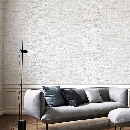 33' x 20.5" Minimalist Wallpaper Roll for Living Room Decoration with Crocodile Feather Design in Plain White White Clearhalo 'Modern wall decor' 'Modern' 'Wallpaper' Wall Decor' 1049641