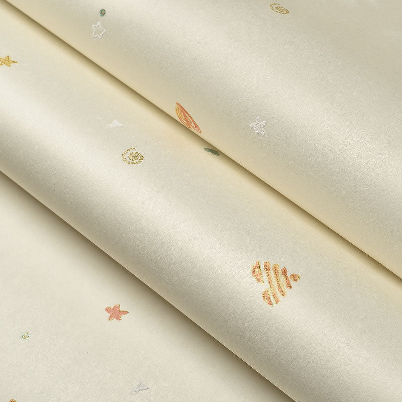 Decorative Loving Hearts Wall Decor Non-Woven Fabric Simple Wallpaper Roll for Children Light Yellow Clearhalo 'Wall Decor' 'Wallpaper' 1062122