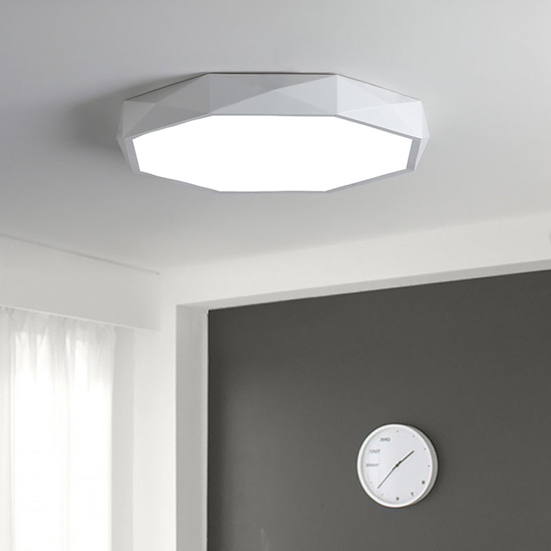 Octagon Metal Flush Lighting Modern Led 16"/19.5"/23.5" Wide White Flush Mount Lamp for Living Room Clearhalo 'Ceiling Lights' 'Close To Ceiling Lights' 'Close to ceiling' 'Flush mount' Lighting' 110398