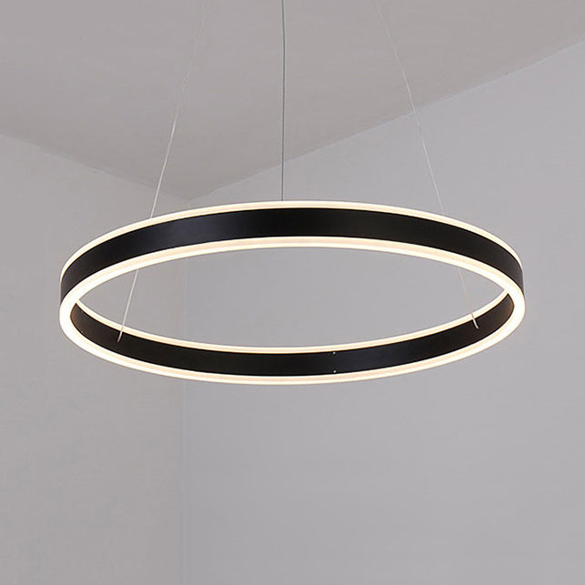 Black/Brown Ring Ceiling Pendant Contemporary 2/3/4 Lights Acrylic LED Chandelier in Warm/White Light 1 Black Warm Clearhalo 'Ceiling Lights' 'Chandeliers' 'Modern Chandeliers' 'Modern' Lighting' 113263