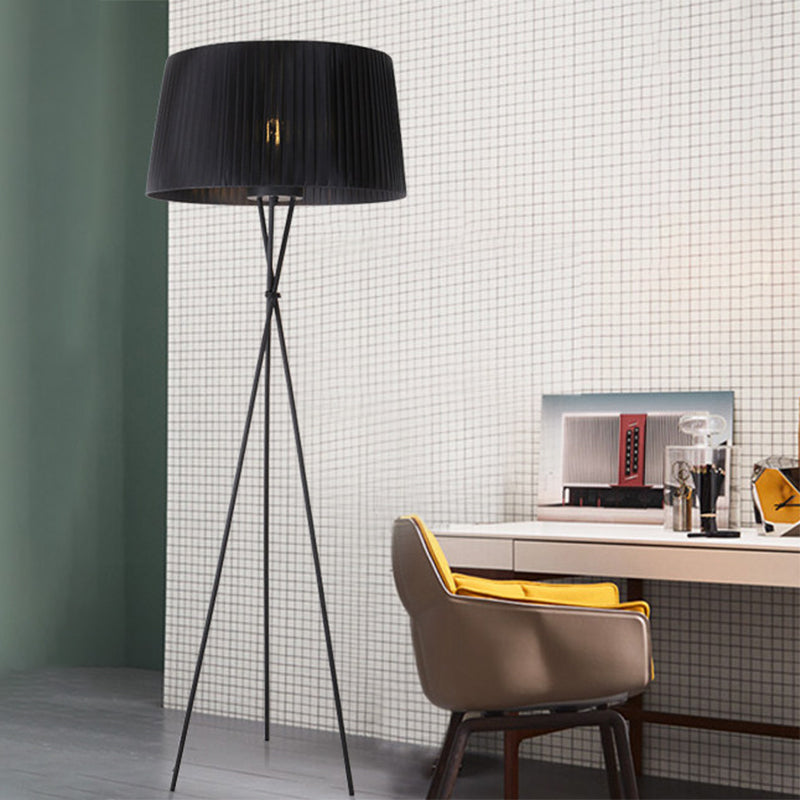Drum Shade Fabric Floor Standing Light Modern Style 1 Bulb Pink/Black/Red Tripod Floor Lamp Clearhalo 'Floor Lamps' 'Lamps' Lighting' 1135785
