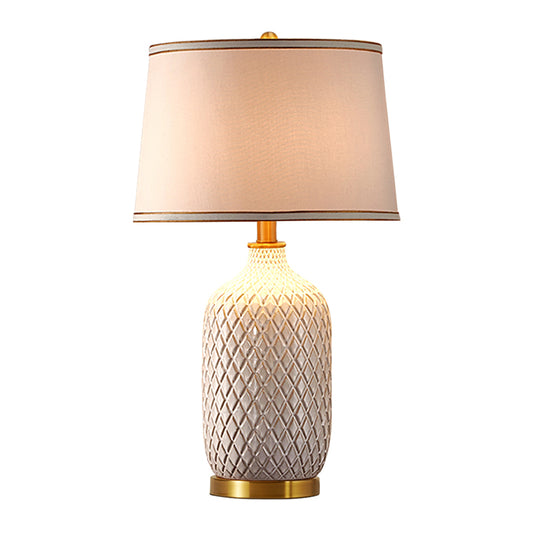 1 Bulb Crisscross-Pattern Pot Night Lamp Traditional White Ceramics Table Light with Drum Shade Clearhalo 'Lamps' 'Table Lamps' Lighting' 1135920