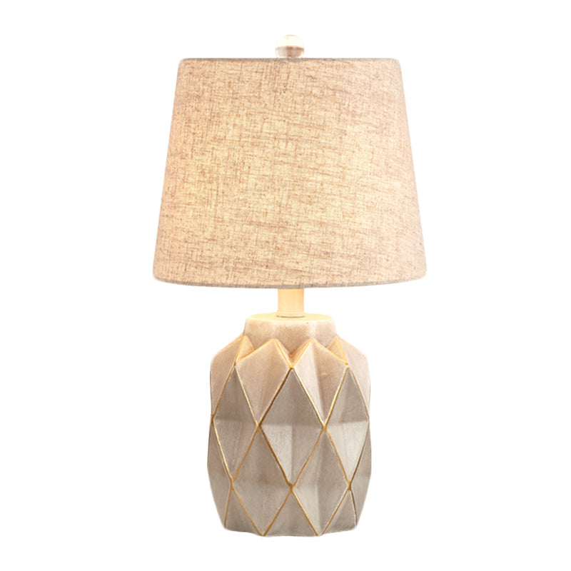Beige/White Tapered Table Light Countryside Fabric 1-Light Bedroom Night Lamp with Origami Designed Jar Base Clearhalo 'Lamps' 'Table Lamps' Lighting' 1136098