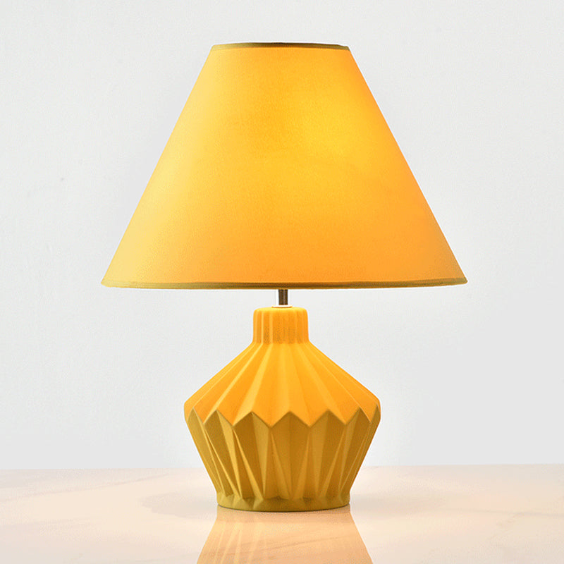 Ceramics Yellow Nightstand Light Origami Diamond 1 Bulb Country Style Table Lamp with Cone Shade Yellow Clearhalo 'Lamps' 'Table Lamps' Lighting' 1136120