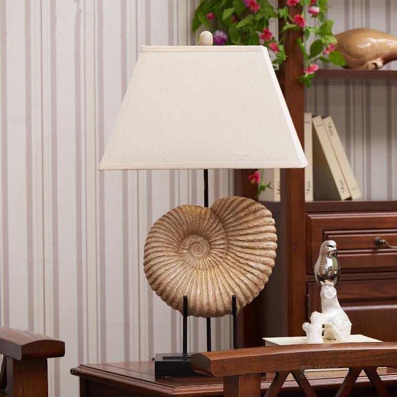 French Country Spiral Shell Night Lamp 1-Light Resin Table Lighting with Pyramid Fabric Shade in White White Clearhalo 'Lamps' 'Table Lamps' Lighting' 1136414