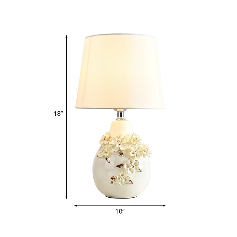 Ceramic White Table Lamp Magnolia-Embellished Vase Single Traditional Night Light with Shade, 18"/19.5" Wide Clearhalo 'Lamps' 'Table Lamps' Lighting' 1136583