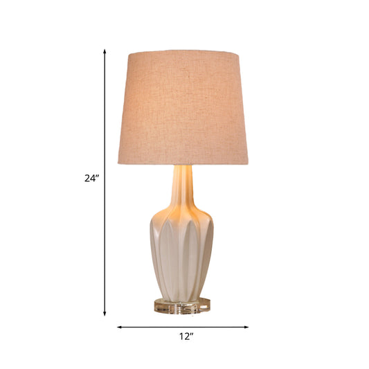 Vase Dining Table Light Simplicity Ceramic 1 Head White Night Stand Lamp with Fabric Lampshade Clearhalo 'Lamps' 'Table Lamps' Lighting' 1136607