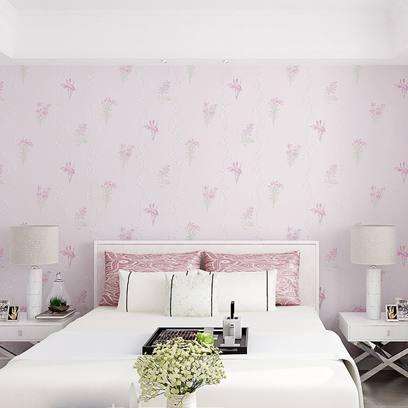 Rustic 54.2-sq ft Wall Decor Wildflower Moisture Resistant Wallpaper in Light Color Clearhalo 'Country wall decor' 'Rustic' 'Wallpaper' Wall Decor' 1170093