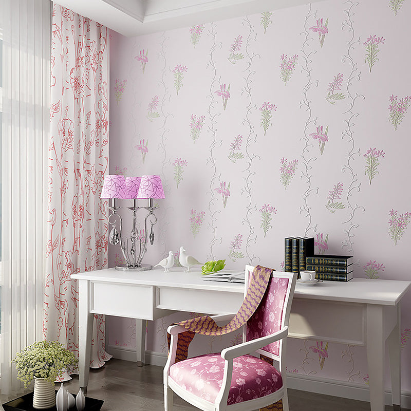 Rustic 54.2-sq ft Wall Decor Wildflower Moisture Resistant Wallpaper in Light Color Clearhalo 'Country wall decor' 'Rustic' 'Wallpaper' Wall Decor' 1170094