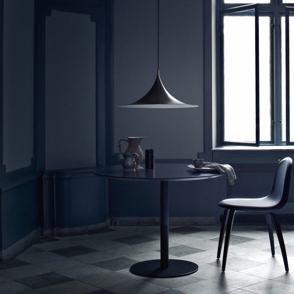 Black/Gray/White Single Head Suspension Light with Trumpet Metal Shade Modern Creative Dining Room Ceiling Pendant Light, 16"/19" Wide Black Clearhalo 'Art Deco Pendants' 'Black' 'Cast Iron' 'Ceiling Lights' 'Ceramic' 'Crystal' 'Industrial Pendants' 'Industrial' 'Metal' 'Middle Century Pendants' 'Pendant Lights' 'Pendants' 'Rustic Pendants' 'Tiffany' Lighting' 118027