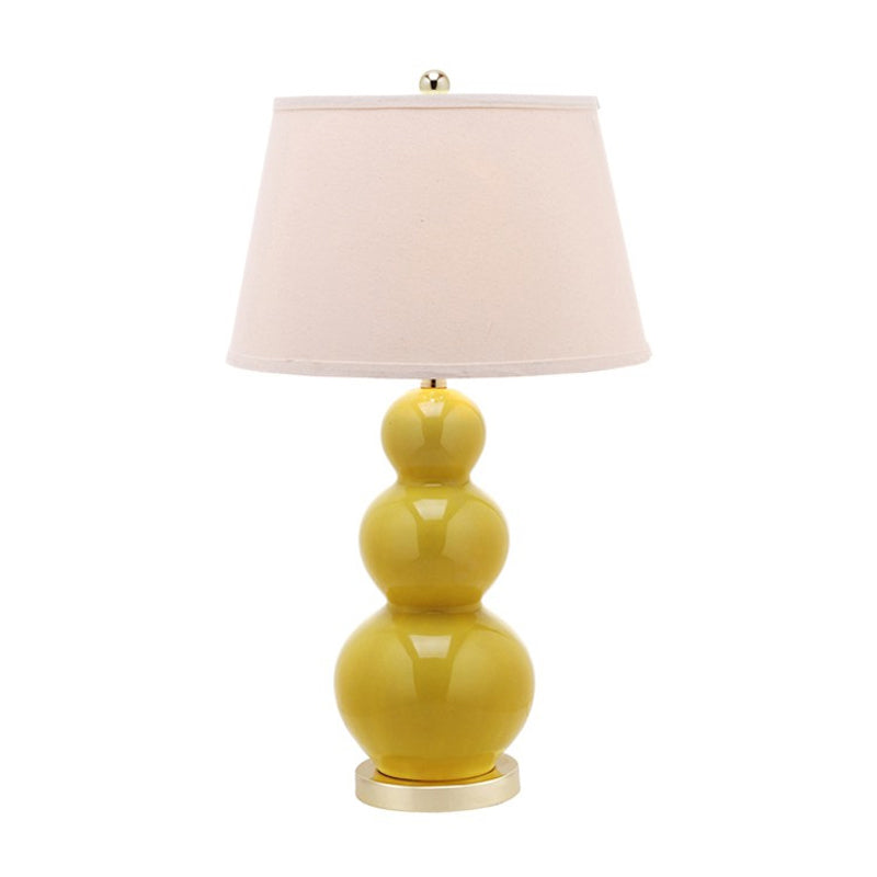 Traditional Style Conical Shaped Table Light 1 Bulb Fabric Table Lamp in Yellow for Living Room Clearhalo 'Lamps' 'Table Lamps' Lighting' 1193583