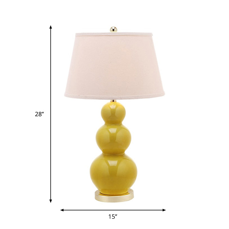 Traditional Style Conical Shaped Table Light 1 Bulb Fabric Table Lamp in Yellow for Living Room Clearhalo 'Lamps' 'Table Lamps' Lighting' 1193584