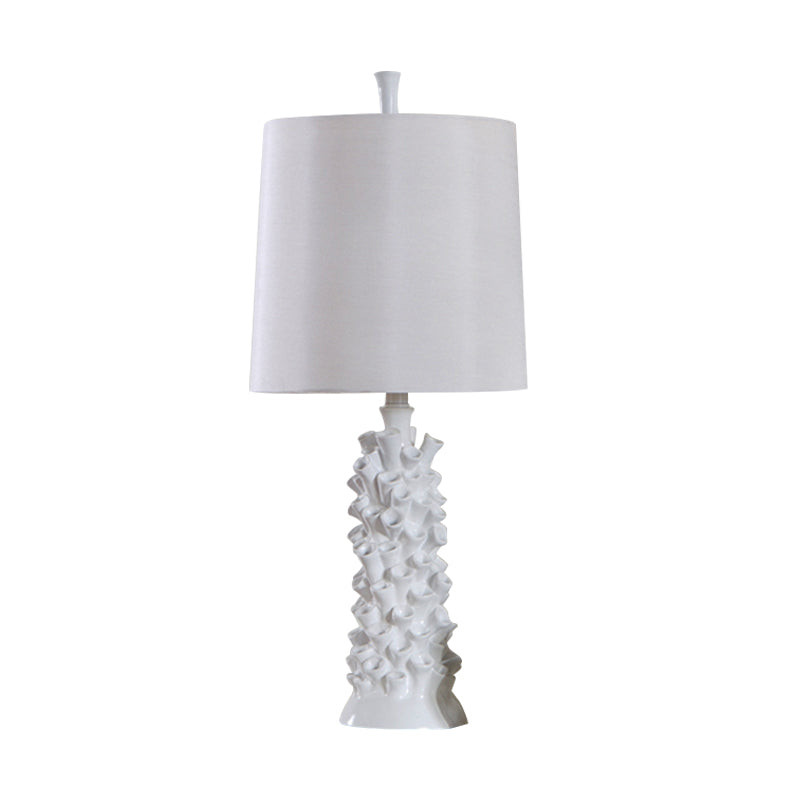 Barrel Shade Night Table Lamp Antiqued 1 Head Fabric Desk Light in White with Resin Base Clearhalo 'Lamps' 'Table Lamps' Lighting' 1193587
