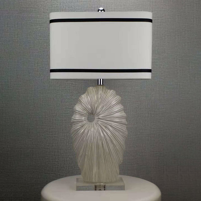 Fabric Black-White Table Light Rectangular Shade 1 Head Antiqued Style Table Lamp with Shell Porcelain Base Clearhalo 'Lamps' 'Table Lamps' Lighting' 1193618