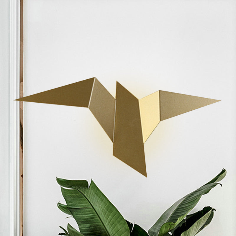 Metallic Bird-Like Sconce Lighting Modernist White/Black/Gold Finish LED Wall Lamp Fixture in White/Warm/Natural Light Clearhalo 'Cast Iron' 'Glass' 'Industrial' 'Modern wall lights' 'Modern' 'Tiffany' 'Traditional wall lights' 'Wall Lamps & Sconces' 'Wall Lights' Lighting' 1193670