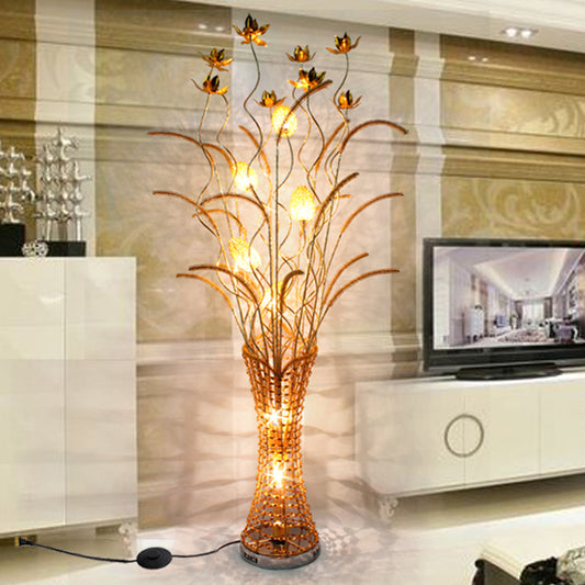 Art Decor Tower-Like Standing Lamp Metal LED Floor Reading Light with Blossom Design in Gold Gold Clearhalo 'Floor Lamps' 'Lamps' Lighting' 1195355