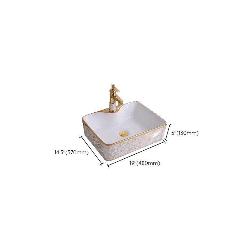 Traditional Vessel Bathroom Sink Oval Porcelain with Overflow Vessel Clearhalo 'Bathroom Remodel & Bathroom Fixtures' 'Bathroom Sinks & Faucet Components' 'Bathroom Sinks' 'bathroom_sink' 'Home Improvement' 'home_improvement' 'home_improvement_bathroom_sink' 1200x1200_018b3f0e-9d8b-46c3-84d0-e9e57aca462a