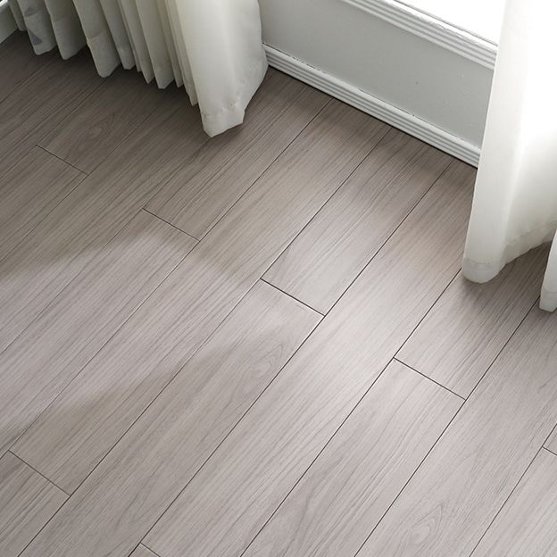 Solid Wood Laminate Plank Flooring Modern Laminate with Scratch Resistant Clearhalo 'Flooring 'Home Improvement' 'home_improvement' 'home_improvement_laminate_flooring' 'Laminate Flooring' 'laminate_flooring' Walls and Ceiling' 1200x1200_01de1404-4cfb-4e6e-9929-38314370fe70