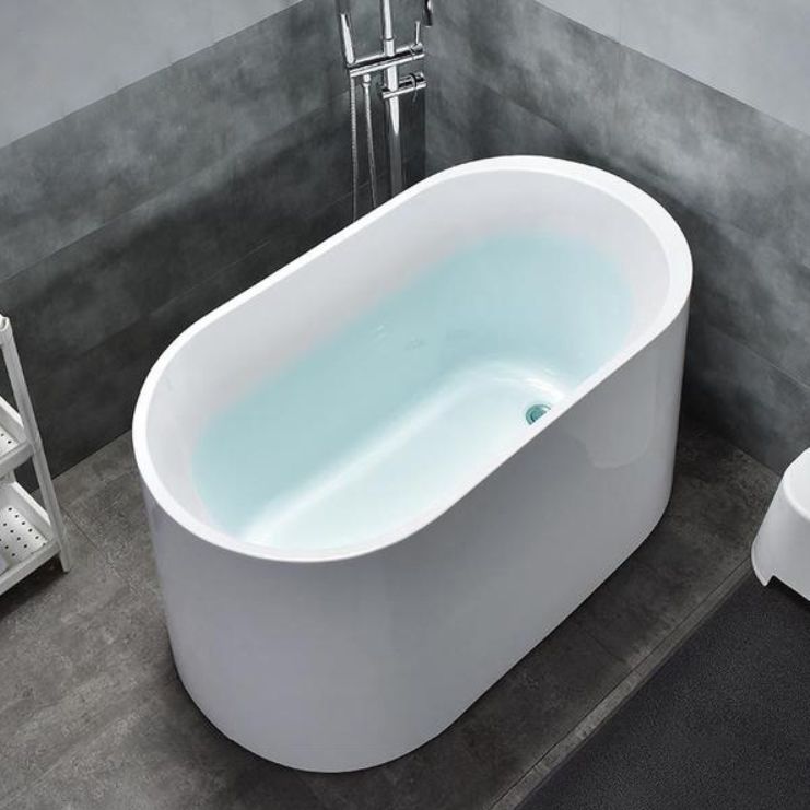Antique Finish Oval Stand Bathtub Soaking Modern Style Bath Tub Clearhalo 'Bathroom Remodel & Bathroom Fixtures' 'Bathtubs' 'Home Improvement' 'home_improvement' 'home_improvement_bathtubs' 'Showers & Bathtubs' 1200x1200_059ad5b0-d64a-4166-876d-e134439e5498