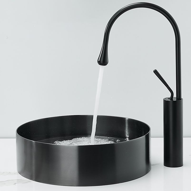 Modern Basin Sink Metal Round with Pop-Up Drain and Faucet Vessel Bathroom Sink Clearhalo 'Bathroom Remodel & Bathroom Fixtures' 'Bathroom Sinks & Faucet Components' 'Bathroom Sinks' 'bathroom_sink' 'Home Improvement' 'home_improvement' 'home_improvement_bathroom_sink' 1200x1200_07283a1d-d36f-41c6-9e92-98dd5dd24624