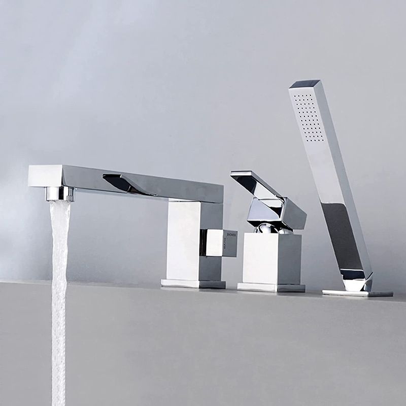 Traditional Deck Mounted Roman Tub Faucet Copper Low Arc Roman Tub Faucet Set Clearhalo 'Bathroom Remodel & Bathroom Fixtures' 'Bathtub Faucets' 'bathtub_faucets' 'Home Improvement' 'home_improvement' 'home_improvement_bathtub_faucets' 1200x1200_07c3dcab-2232-40ad-bc12-8ccd5f937fff