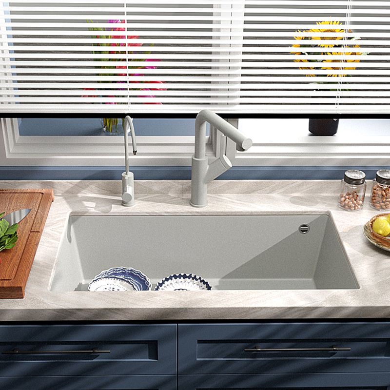 Contemporary Style Kitchen Sink Undermount Kitchen Sink with Drain Strainer Kit Clearhalo 'Home Improvement' 'home_improvement' 'home_improvement_kitchen_sinks' 'Kitchen Remodel & Kitchen Fixtures' 'Kitchen Sinks & Faucet Components' 'Kitchen Sinks' 'kitchen_sinks' 1200x1200_0956f05a-6c85-437d-8e3f-3e5f8dde3d0c
