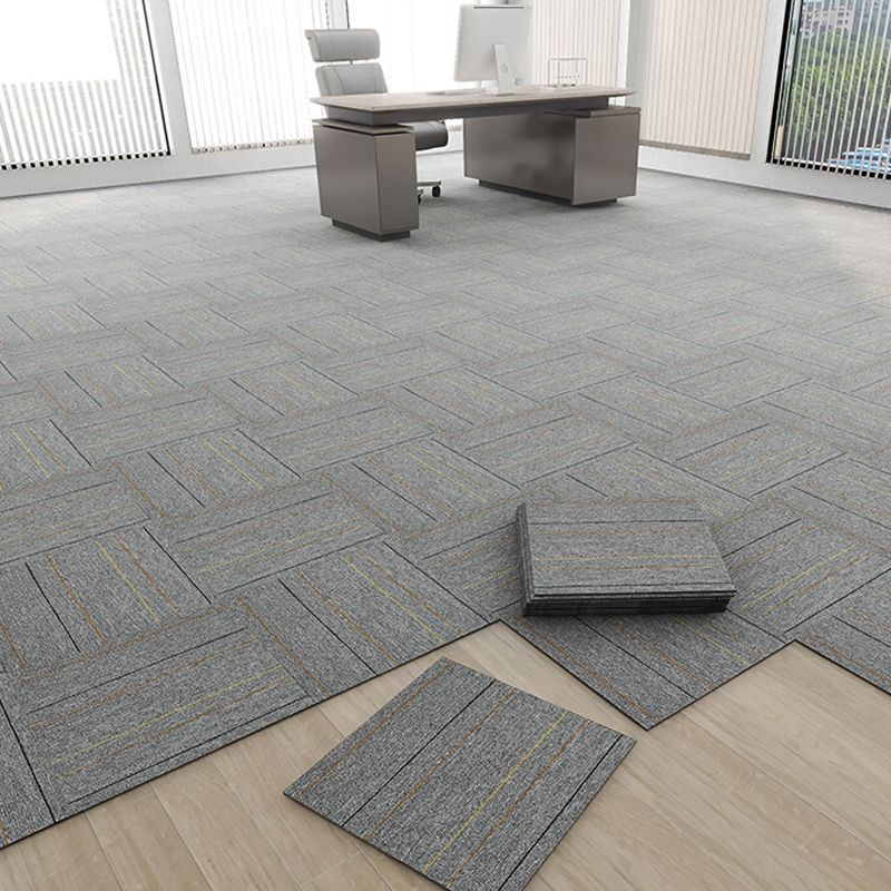 Modern Carpet Tile Level Loop Self Adhesive Fire Resistant Carpet Tiles Clearhalo 'Carpet Tiles & Carpet Squares' 'carpet_tiles_carpet_squares' 'Flooring 'Home Improvement' 'home_improvement' 'home_improvement_carpet_tiles_carpet_squares' Walls and Ceiling' 1200x1200_0a260319-449f-4417-a9fd-aede892fdde7