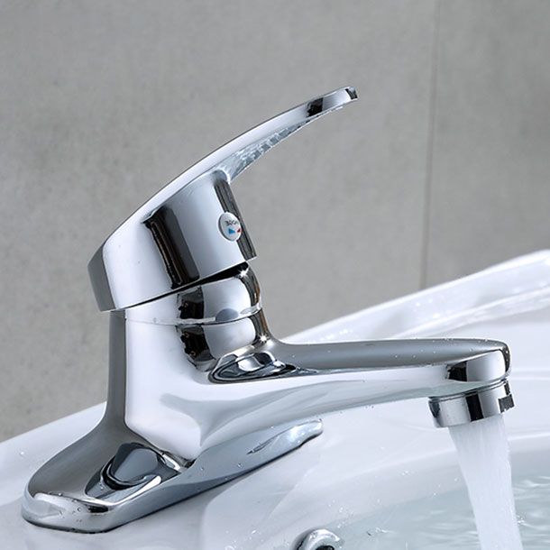 Modern Kitchen Faucet Brass with Supply Lines and Deck Plate Low Profile Bar Faucet Clearhalo 'Home Improvement' 'home_improvement' 'home_improvement_kitchen_faucets' 'Kitchen Faucets' 'Kitchen Remodel & Kitchen Fixtures' 'Kitchen Sinks & Faucet Components' 'kitchen_faucets' 1200x1200_0b6b1383-d12a-4604-86be-08faa1a0a64d