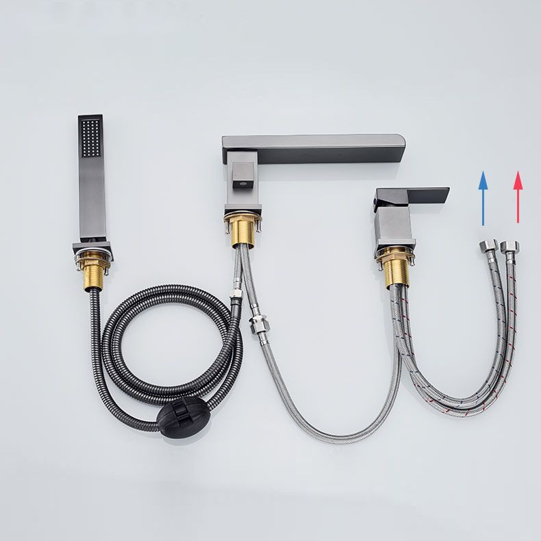 Modern Deck Mounted Copper Roman Tub Faucet Low Arc Tub Faucet Set Clearhalo 'Bathroom Remodel & Bathroom Fixtures' 'Bathtub Faucets' 'bathtub_faucets' 'Home Improvement' 'home_improvement' 'home_improvement_bathtub_faucets' 1200x1200_0e7e1cd5-e92b-45aa-9359-aca21fd548d0