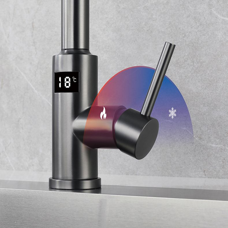 Modern Style Kitchen Faucet Stainless Steel Single Handle Retractable Kitchen Faucet Clearhalo 'Home Improvement' 'home_improvement' 'home_improvement_kitchen_faucets' 'Kitchen Faucets' 'Kitchen Remodel & Kitchen Fixtures' 'Kitchen Sinks & Faucet Components' 'kitchen_faucets' 1200x1200_0f0709dd-6b43-4b66-9db7-04157fab6dd5