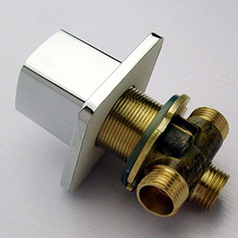 Chrome Bath Faucet Trim with Lever Handle Deck Mount Tub Faucet Clearhalo 'Bathroom Remodel & Bathroom Fixtures' 'Bathtub Faucets' 'bathtub_faucets' 'Home Improvement' 'home_improvement' 'home_improvement_bathtub_faucets' 1200x1200_0f5284d5-22d4-4efe-b9ce-ac3ff6ae627c