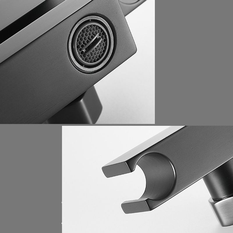 Traditional Style Tub Faucet Copper Wall Mount Tub Faucet in Black Clearhalo 'Bathroom Remodel & Bathroom Fixtures' 'Bathtub Faucets' 'bathtub_faucets' 'Home Improvement' 'home_improvement' 'home_improvement_bathtub_faucets' 1200x1200_0f693d59-4b58-4848-8321-2a1bcfc5607d