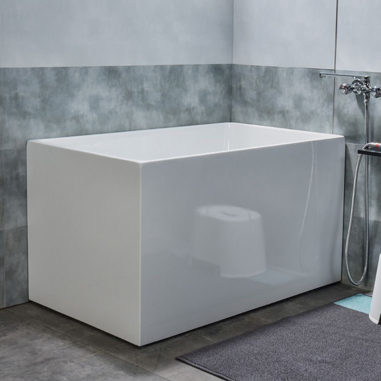 Modern Rectangular Stand Alone Bath Acrylic Soaking White Bathtub Clearhalo 'Bathroom Remodel & Bathroom Fixtures' 'Bathtubs' 'Home Improvement' 'home_improvement' 'home_improvement_bathtubs' 'Showers & Bathtubs' 1200x1200_100aa7fa-9f23-4af9-a3f0-342e42ebe968
