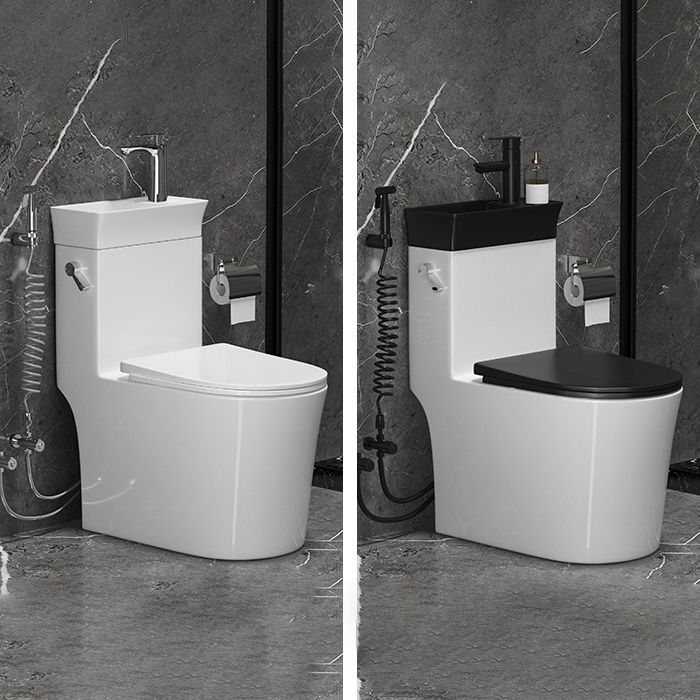Modern Flush Toilet Left Side One-Piece Toilet with Slow Close Seat Clearhalo 'Bathroom Remodel & Bathroom Fixtures' 'Home Improvement' 'home_improvement' 'home_improvement_toilets' 'Toilets & Bidets' 'Toilets' 1200x1200_114e9f69-e80c-456f-a18f-73ee5818352a
