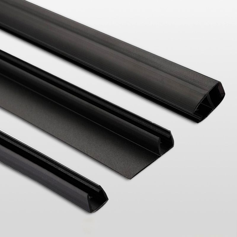 Tempered Frame Shower Doors Black Transparent Shower Bath Door Clearhalo 'Bathroom Remodel & Bathroom Fixtures' 'Home Improvement' 'home_improvement' 'home_improvement_shower_tub_doors' 'Shower and Tub Doors' 'shower_tub_doors' 'Showers & Bathtubs' 1200x1200_13f16292-6b35-49a0-b0c6-9ae57cb97ad7