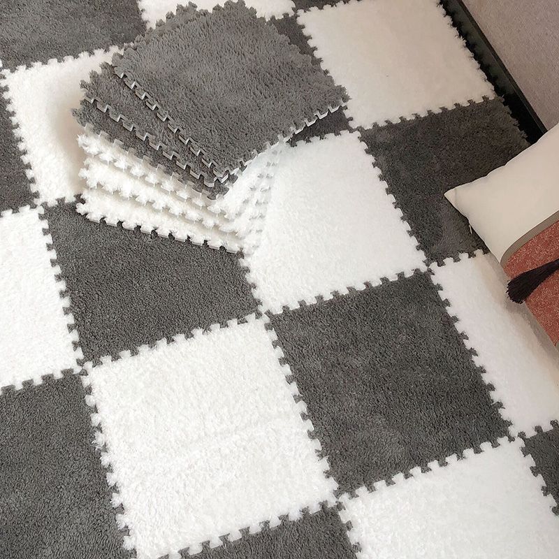 Modern Carpet Floor Tile Plush Cut Interlocking Non-Skid Tiles and Carpet Clearhalo 'Carpet Tiles & Carpet Squares' 'carpet_tiles_carpet_squares' 'Flooring 'Home Improvement' 'home_improvement' 'home_improvement_carpet_tiles_carpet_squares' Walls and Ceiling' 1200x1200_15e9d688-5882-4751-b6af-b1dd1fbfc22a
