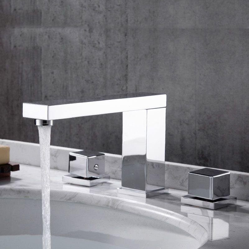 Traditional Roman Tub Faucet Set Copper Fixed Deck-Mount with Handles Clearhalo 'Bathroom Remodel & Bathroom Fixtures' 'Bathtub Faucets' 'bathtub_faucets' 'Home Improvement' 'home_improvement' 'home_improvement_bathtub_faucets' 1200x1200_177efc0f-8db0-43a7-a5be-dd56ad90dcc7