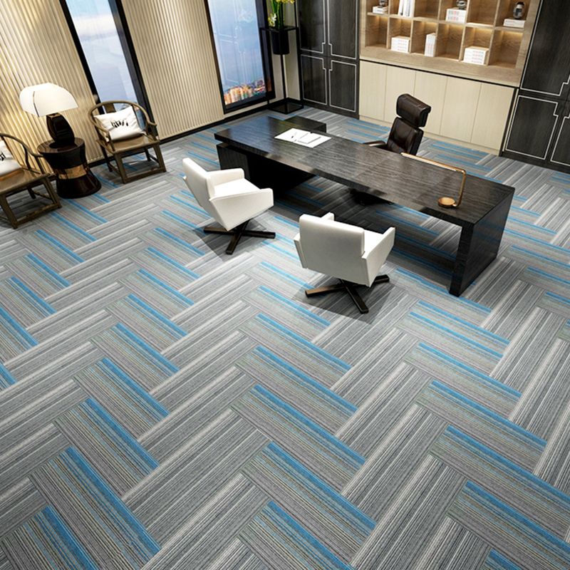 Carpet Tile Non-Skid Fade Resistant Gradient Loose Lay Carpet Tiles Living Room Clearhalo 'Carpet Tiles & Carpet Squares' 'carpet_tiles_carpet_squares' 'Flooring 'Home Improvement' 'home_improvement' 'home_improvement_carpet_tiles_carpet_squares' Walls and Ceiling' 1200x1200_180c657e-3dd4-4f93-82ee-c872e4938995