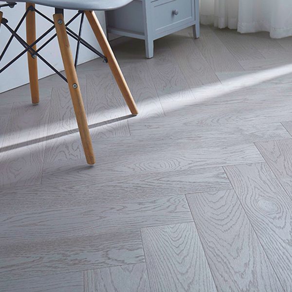 Solid Color Laminate Floor Natural Oak Textured Laminate Flooring Clearhalo 'Flooring 'Home Improvement' 'home_improvement' 'home_improvement_laminate_flooring' 'Laminate Flooring' 'laminate_flooring' Walls and Ceiling' 1200x1200_19347fdf-2b39-4df0-b952-3dd28f006c31