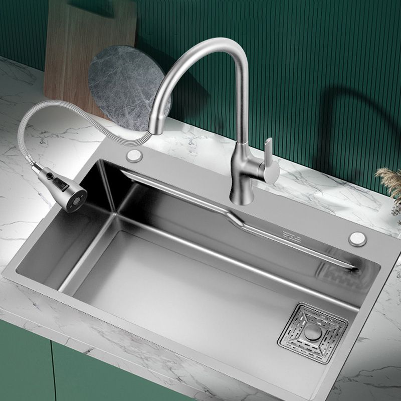 Stainless Steel Kitchen Sink Contemporary Kitchen Sink with Drain Assembly Clearhalo 'Home Improvement' 'home_improvement' 'home_improvement_kitchen_sinks' 'Kitchen Remodel & Kitchen Fixtures' 'Kitchen Sinks & Faucet Components' 'Kitchen Sinks' 'kitchen_sinks' 1200x1200_1a8d6c44-f298-46e9-9df9-860908045fd9