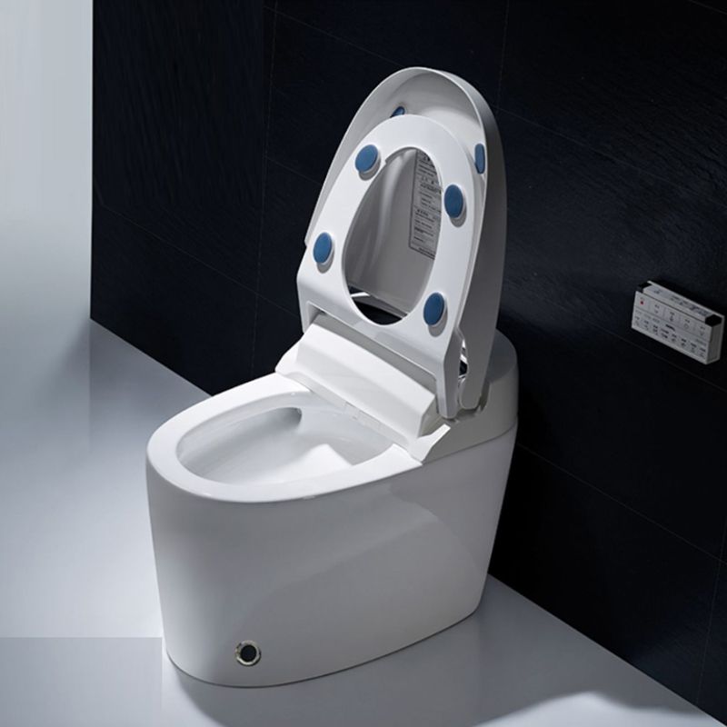 Contemporary Ceramic Flush Toilet Floor Mounted Toilet Bowl with Seat for Bathroom Clearhalo 'Bathroom Remodel & Bathroom Fixtures' 'Home Improvement' 'home_improvement' 'home_improvement_toilets' 'Toilets & Bidets' 'Toilets' 1200x1200_1b667047-3b4c-49ce-8e2d-5967a2fbf96a