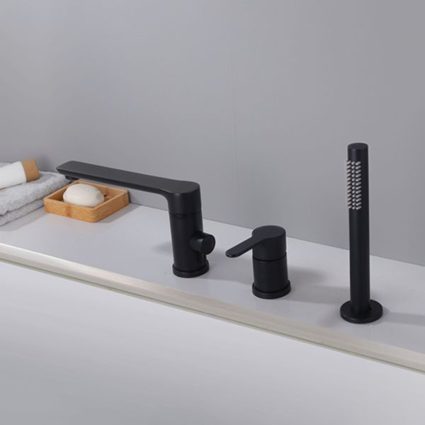 Modern Deck Mounted Metal Freestanding Tub Filler Low Arc Freestanding Faucet in Black Clearhalo 'Bathroom Remodel & Bathroom Fixtures' 'Bathtub Faucets' 'bathtub_faucets' 'Home Improvement' 'home_improvement' 'home_improvement_bathtub_faucets' 1200x1200_1b909ab4-8a8e-4f8e-9626-303973d5e291