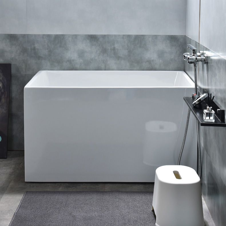 Modern Rectangular Stand Alone Bath Acrylic Soaking White Bathtub Clearhalo 'Bathroom Remodel & Bathroom Fixtures' 'Bathtubs' 'Home Improvement' 'home_improvement' 'home_improvement_bathtubs' 'Showers & Bathtubs' 1200x1200_1bd408e4-7edd-477d-bd0a-8c1f9de934ea