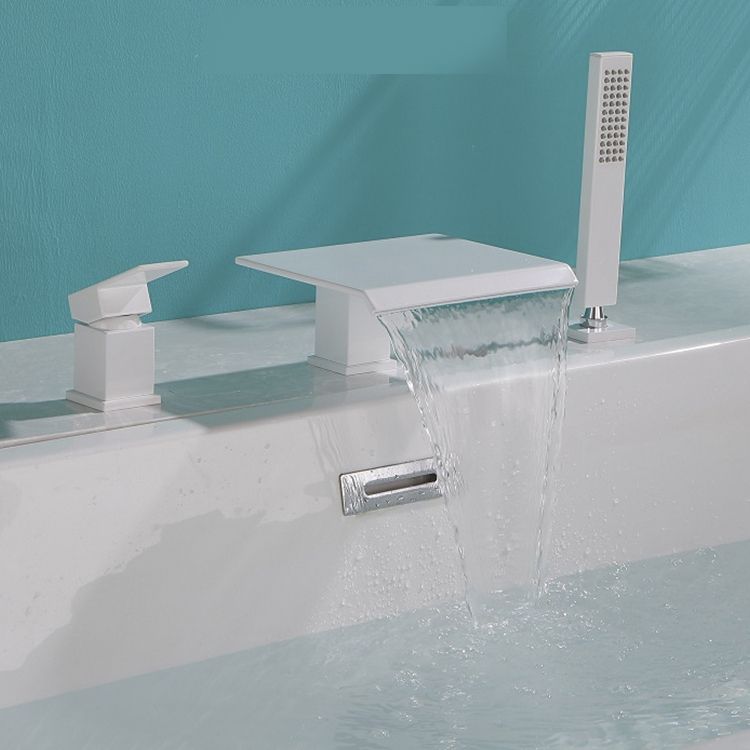 Modern Style Roman Tub Filler Deck-Mount Low Arc Copper Roman Tub Filler Clearhalo 'Bathroom Remodel & Bathroom Fixtures' 'Bathtub Faucets' 'bathtub_faucets' 'Home Improvement' 'home_improvement' 'home_improvement_bathtub_faucets' 1200x1200_1fd0cff7-09ae-457d-a3fa-ae219c3bb1f6