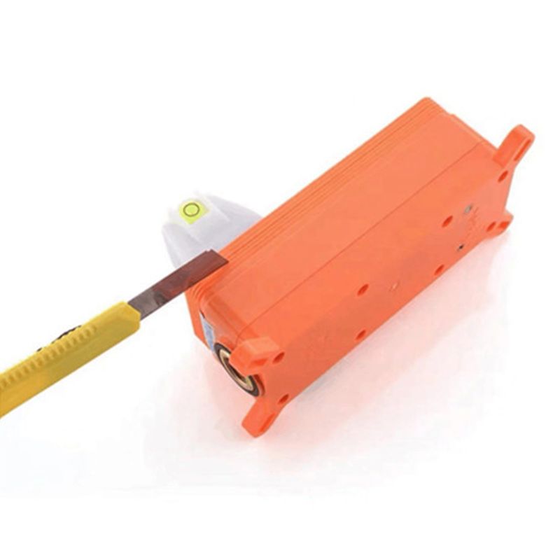 One Hole Faucet One Lever Handle Wall Mounted Bathroom Faucet Clearhalo 'Bathroom Remodel & Bathroom Fixtures' 'Bathroom Sink Faucets' 'Bathroom Sinks & Faucet Components' 'bathroom_sink_faucets' 'Home Improvement' 'home_improvement' 'home_improvement_bathroom_sink_faucets' 1200x1200_204eb02e-9e4a-4697-bd82-5485ae4c0c08