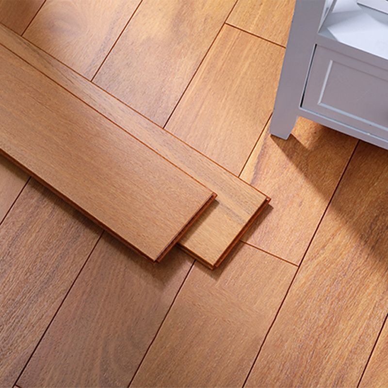Contemporary Laminate Floor Solid Wood Laminate Floor with Waterproof Clearhalo 'Flooring 'Home Improvement' 'home_improvement' 'home_improvement_laminate_flooring' 'Laminate Flooring' 'laminate_flooring' Walls and Ceiling' 1200x1200_2379c50e-0f8a-450c-a42f-b48a76e71376