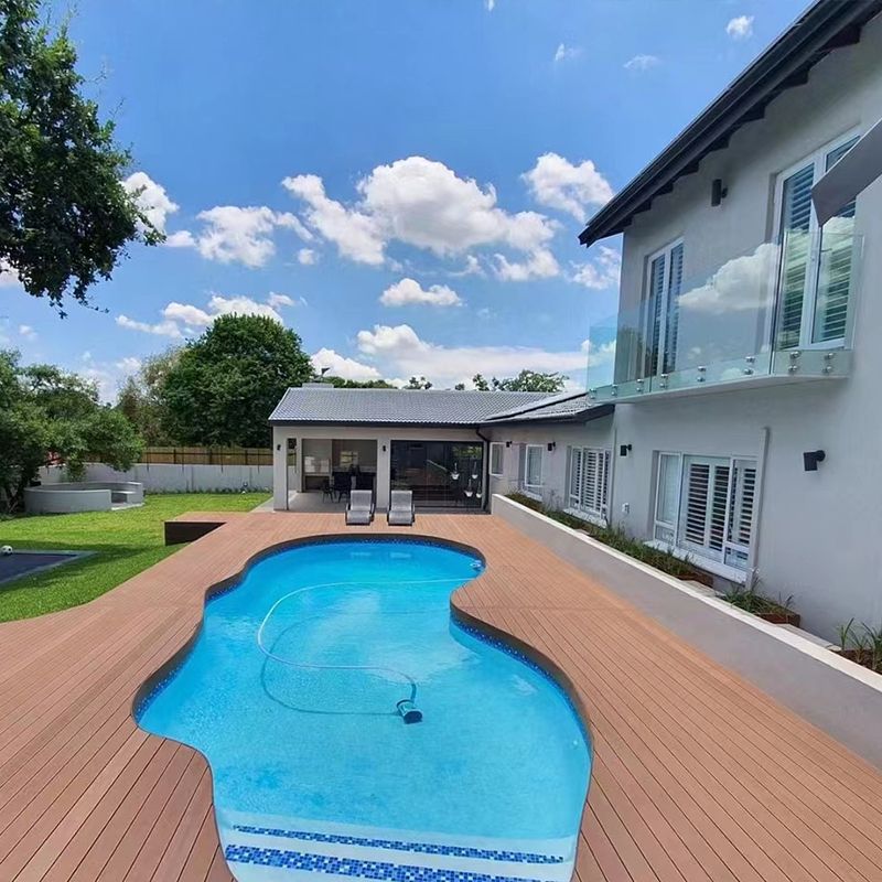 Outdoors Plastic Wood Laminate Plank Flooring Slip Resistant Laminate Floor Clearhalo 'Flooring 'Home Improvement' 'home_improvement' 'home_improvement_laminate_flooring' 'Laminate Flooring' 'laminate_flooring' Walls and Ceiling' 1200x1200_253a10e4-cf0a-4fb2-b0ea-ebb39ac24fd8